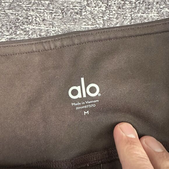 Women's Alo Yoha 7/8 High Waist Brown Tribal Aztec Black Workout Leggings Sz M - Picture 3 of 4